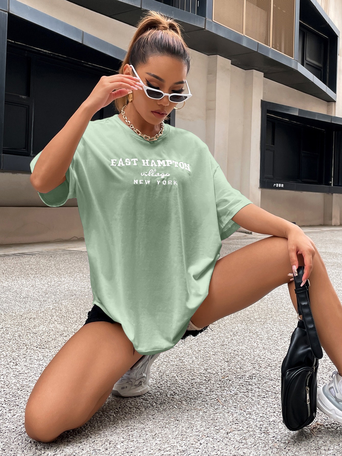 CoreRevo Women's Oversized Letter Graphic Tees Embroidery Short Sleeve Shirts Tops - Image 4