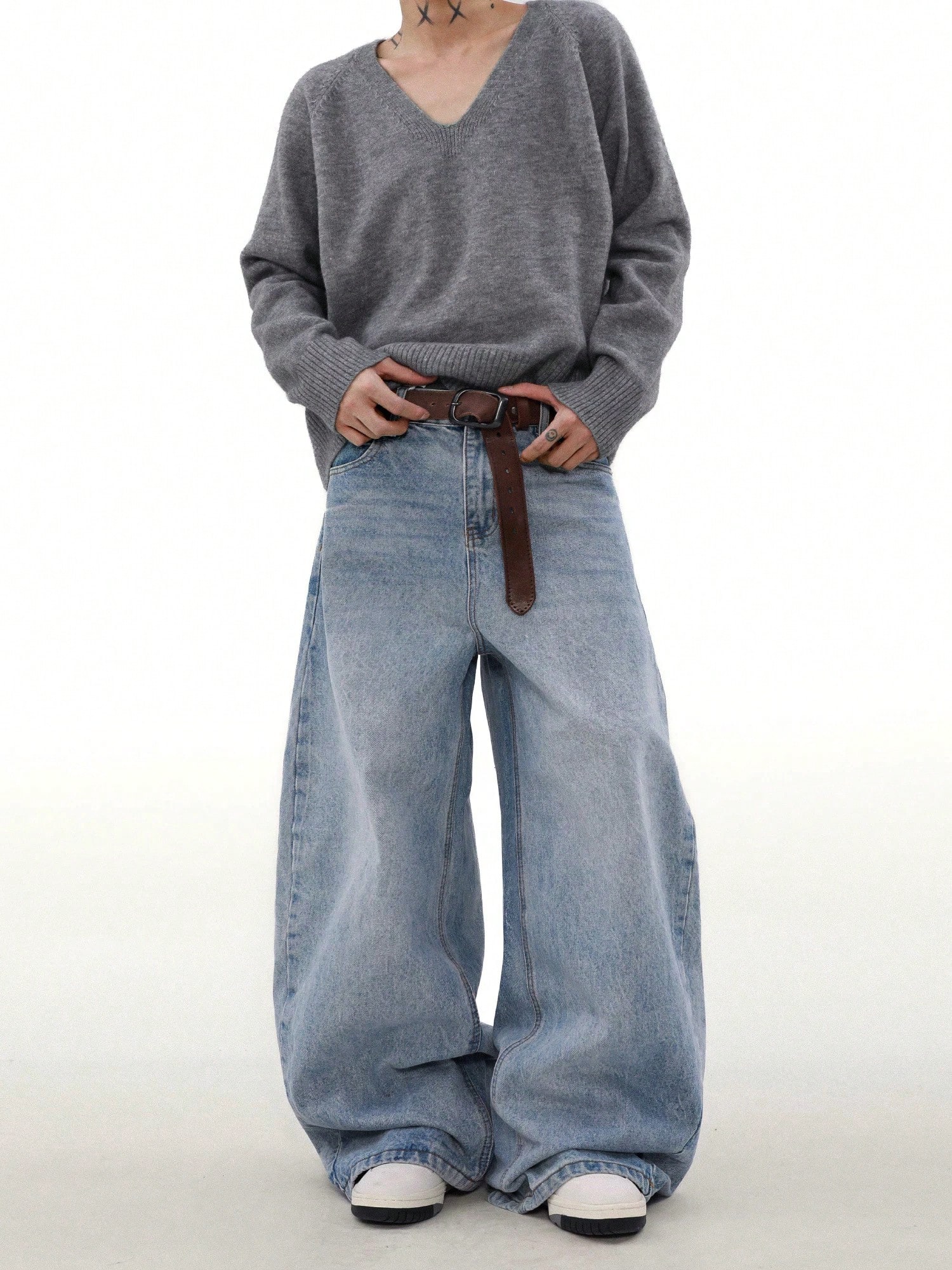 CoreRevo Men's Vintage Baggy Jeans Grunge Streetwear Wide Leg Denim Pants with Pockets