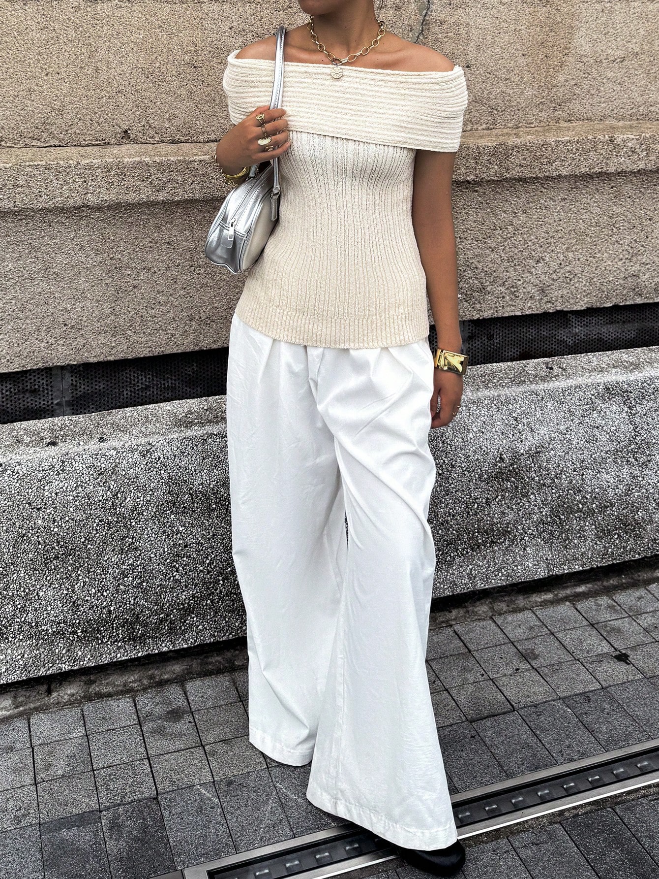 CoreRevo Women's Off The Shoulder Sweater Sleeveless Fold Over Going Out Chic Tops - Image 3
